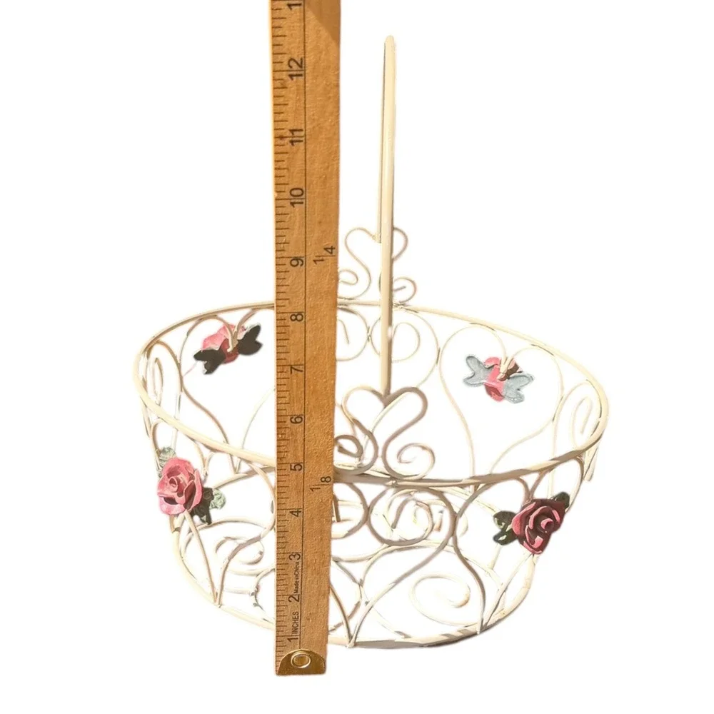 Vintage Style Cream Metal Wire Basket Roses Hearts Shabby Chic Cottage Decor